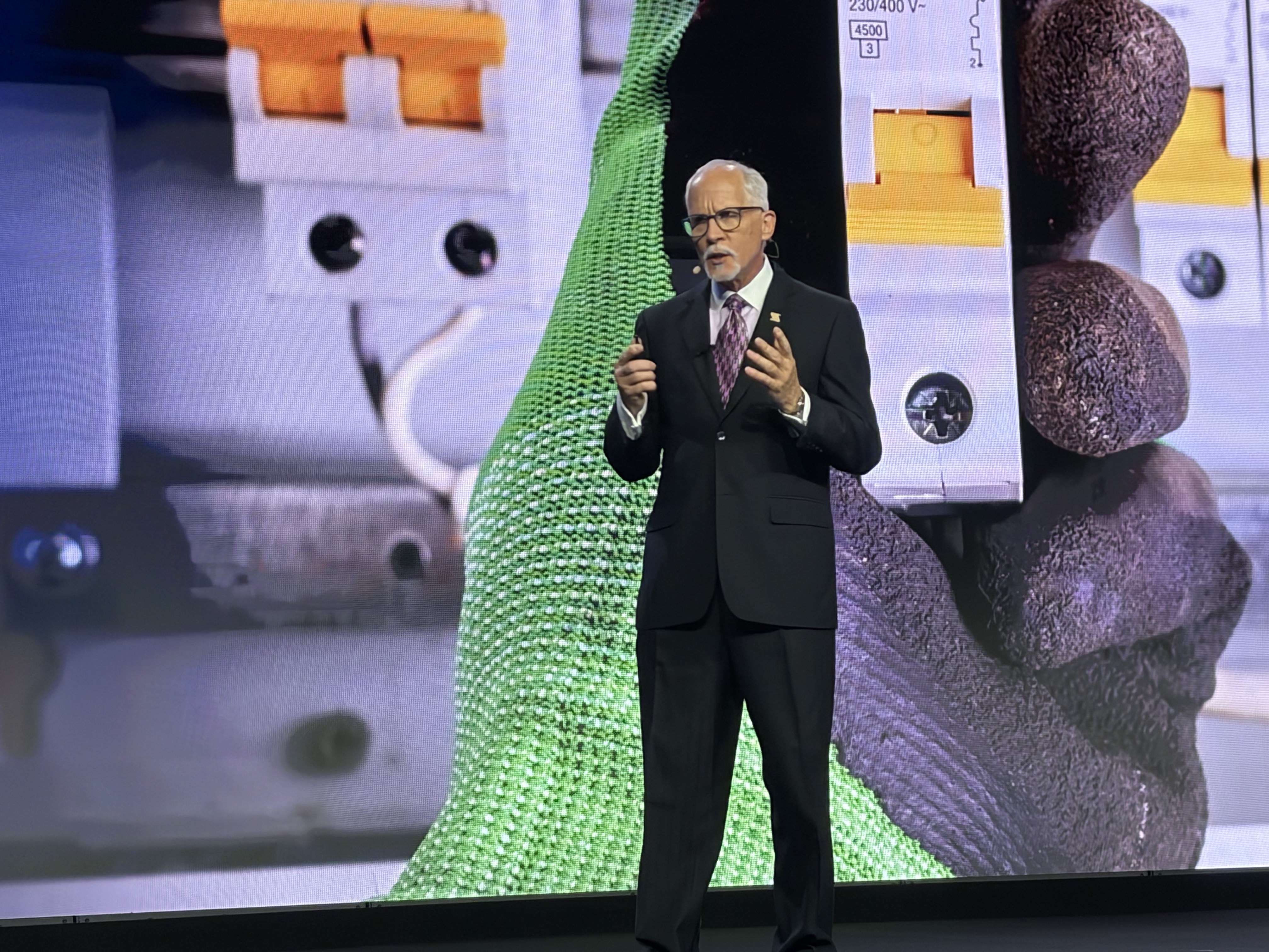 44% of CEOs Struggle to Demonstrate AI Financial Returns as Technology Becomes Central to Growth: Gartner 
